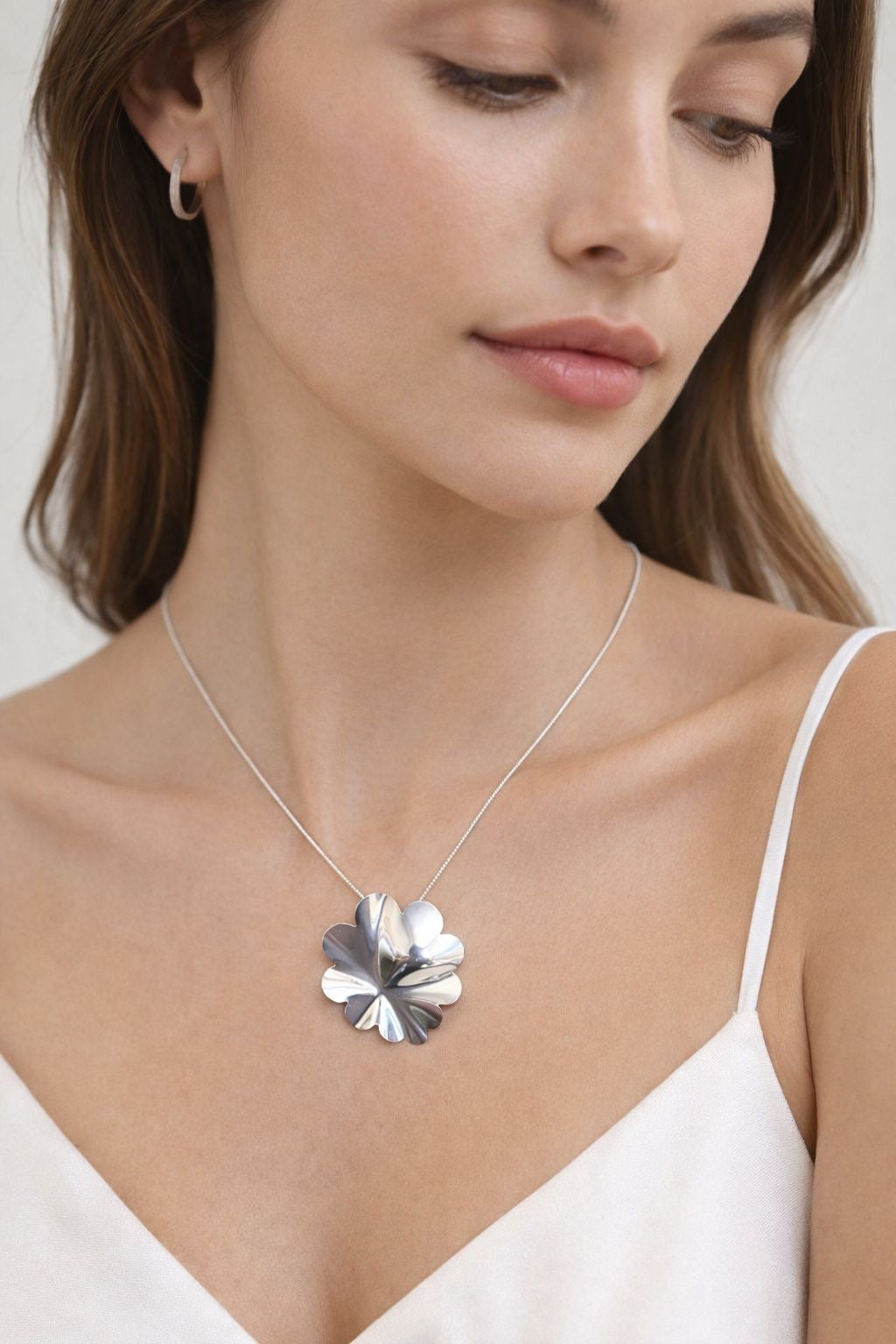 Colar Pingente Flor Prata