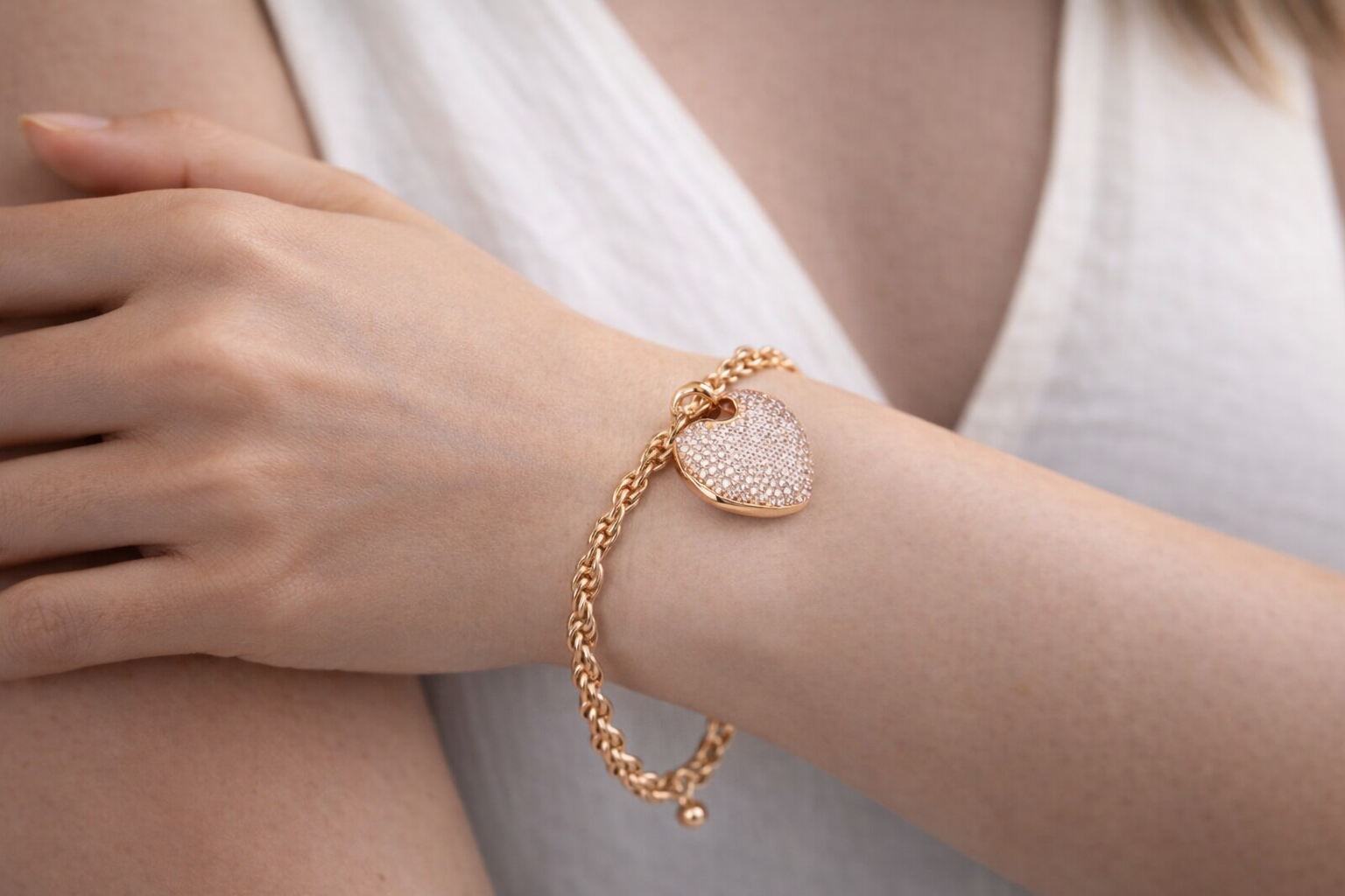 Bracelete Coração Cravejado