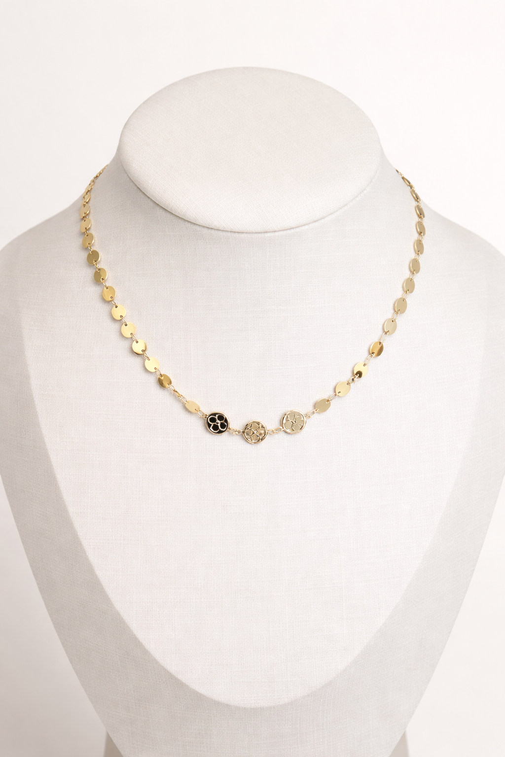 Colar Medalhas Delicadas